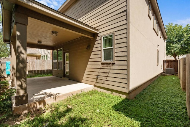 404 Buttercup Creek Blvd Unit 19, Cedar Park, TX 78613 - fenced backyard with a patio