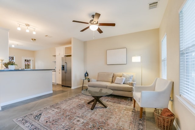 403 Elm Dr, Kingsland, TX 78639 - photo 4