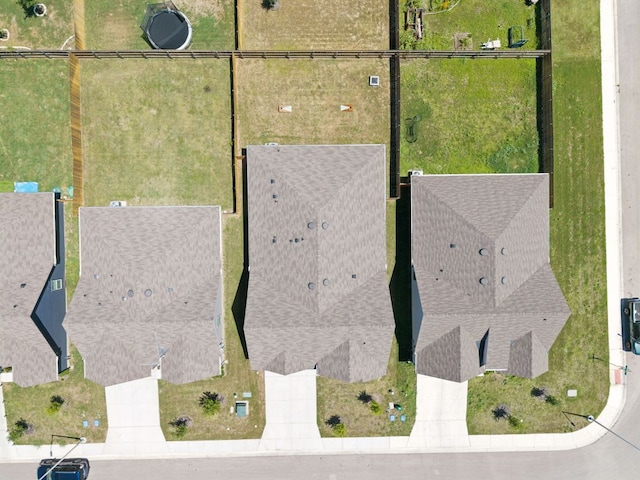 1004 Norway, Seguin, TX 78155 - aerial view