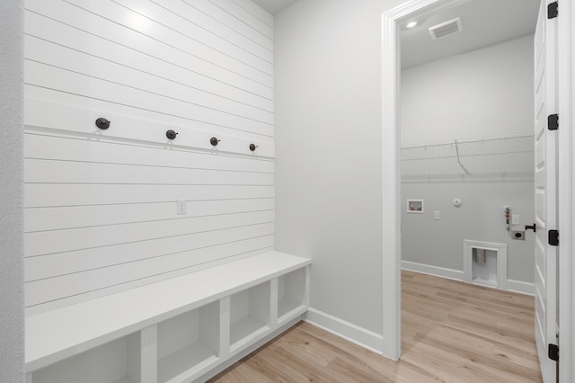 166 Loysoya St, Bastrop, TX 78602 - mudroom with light wood-style floors and baseboards