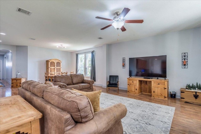 212 Apricot Dr, Kyle, TX 78640 - photo 10