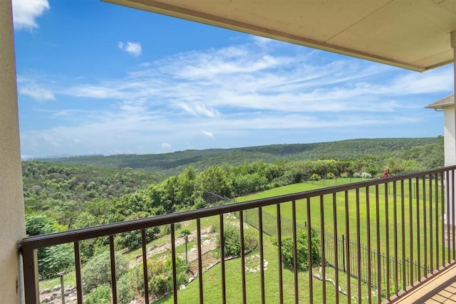 5724 Brittlyns Ct, Austin, TX 78730 - balcony featuring a wooded view