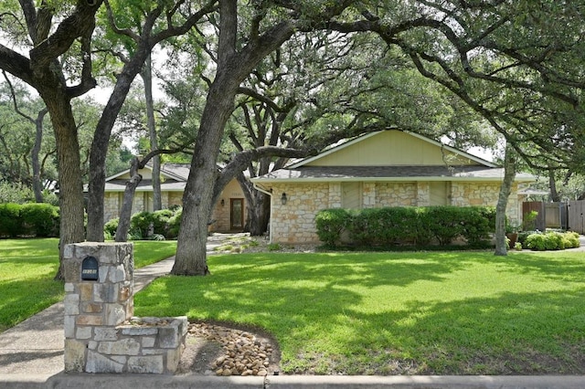 11001 Spicewood Club Dr, Austin, TX 78750 - view of front of house featuring stone siding