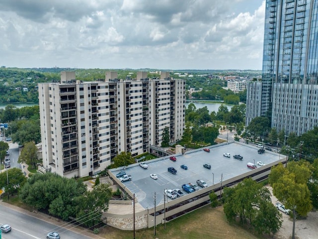 40 N Interstate 35 Unit 2D1, Austin, TX 78701 - bird's eye view of a large body of water and apartment complex / building