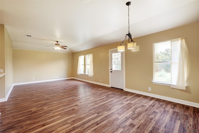 136 Holmstrom St, Hutto, TX 78634 - photo 12