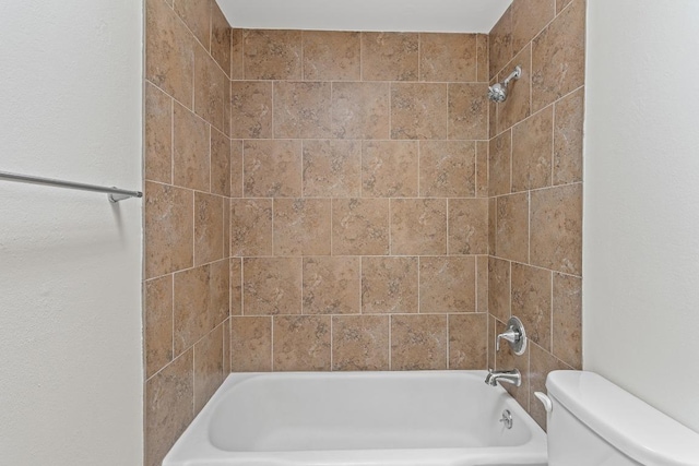 2704 San Pedro St Unit A16, Austin, TX 78705 - full bath with toilet and  shower combination