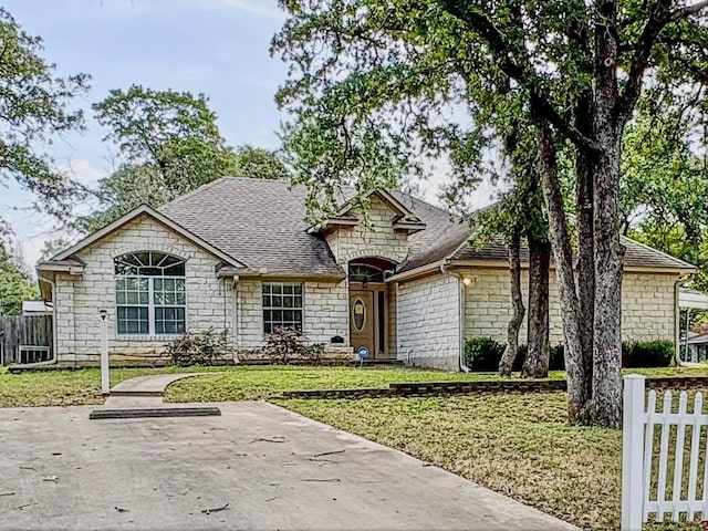 702 Ortega St, Rockdale, TX 76567 - photo 1