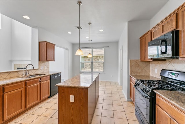 18609 Sandy Bottom Dr, Pflugerville, TX 78660 - kitchen featuring black appliances, backsplash, light tile patterned floors, and recessed lighting