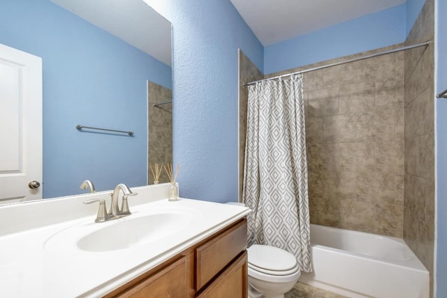 7822 Harvest Bay, San Antonio, TX 78253 - full bath with vanity and shower / bathtub combination with curtain
