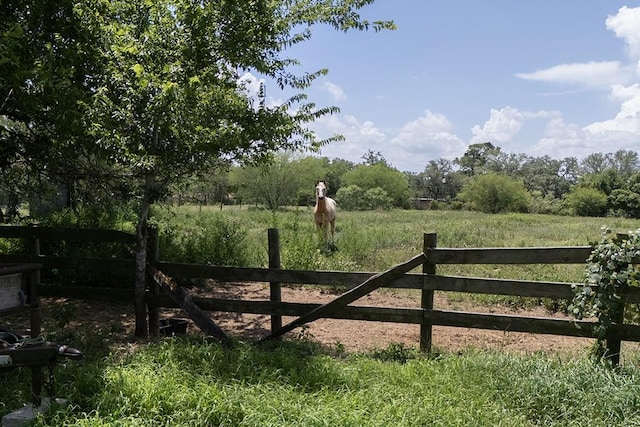 3508 Moulton Rd, Gonzales, TX 78629 - gate with a view of rural / pastoral area