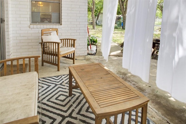 400 N Brazos St, Granger, TX 76530 - view of patio