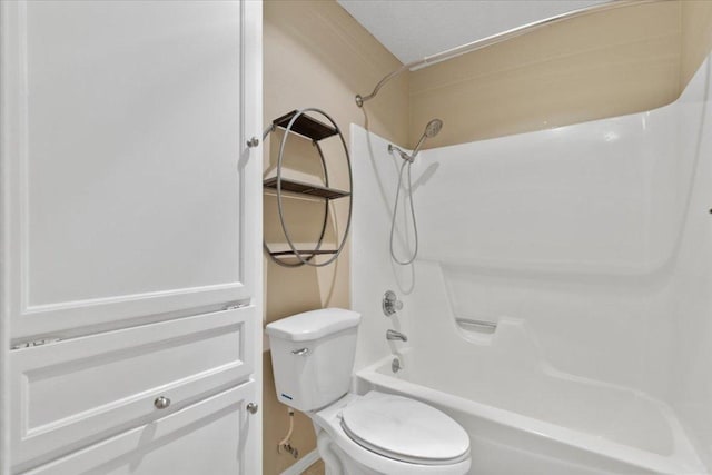 901 Pack Saddle Pass, Round Rock, TX 78681 - full bathroom featuring toilet and tub / shower combination