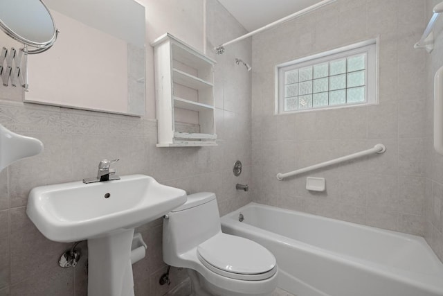 1314 Cloverleaf Dr, Austin, TX 78723 - bathroom featuring tub / shower combination and tile walls