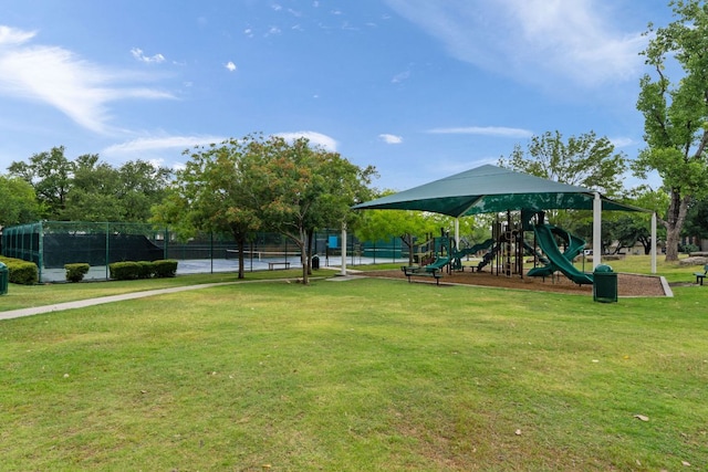 12309 Carlsbad Dr, Austin, TX 78738 - view of home's community with a tennis court