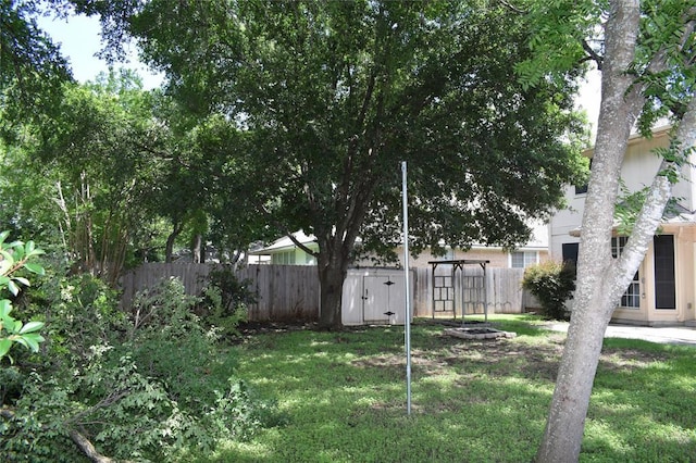 30007 Oakland Hills Dr, Georgetown, TX 78628 - view of fenced backyard
