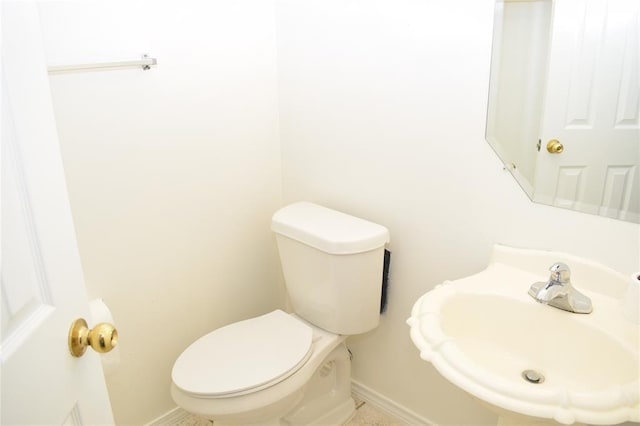 30007 Oakland Hills Dr, Georgetown, TX 78628 - bathroom featuring a sink and toilet