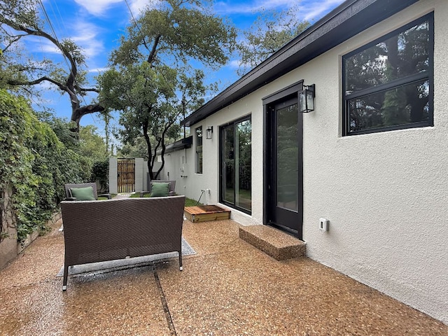 6709 Vine St, Austin, TX 78757 - view of patio