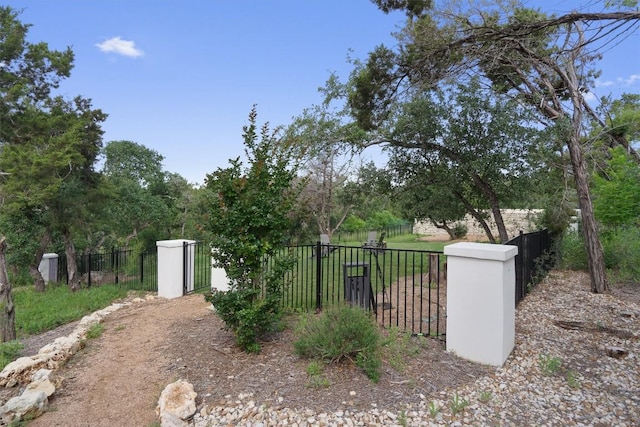 12001 Vista Parke Dr Unit 406, Austin, TX 78726 - view of gate