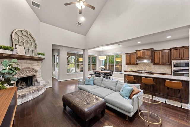 5400 Coral Bean Cv, Spicewood, TX 78669 - photo 3