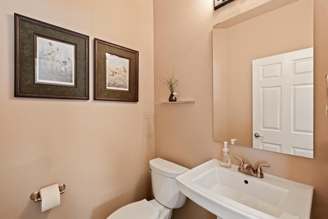 11400 W Parmer Ln Unit 75, Cedar Park, TX 78613 - half bathroom with toilet and a sink