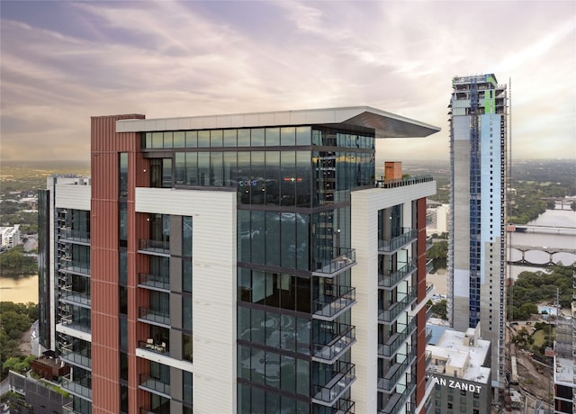 84 E Ave Unit 4004, Austin, TX 78701 - city view