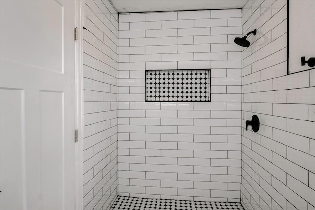 134 Sinclair St, Corpus Christi, TX 78411 - full bath featuring a tile shower