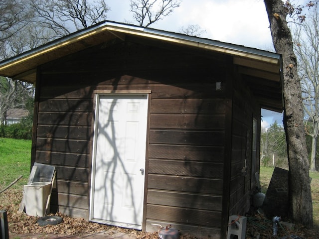 169 Pine Song, Bastrop, TX 78602 - view of shed