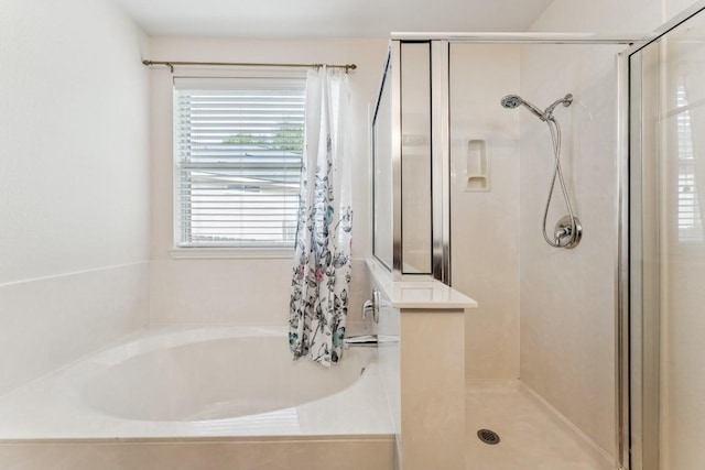 9004 Postvine Dr, Austin, TX 78724 - full bath featuring a shower stall and a bath