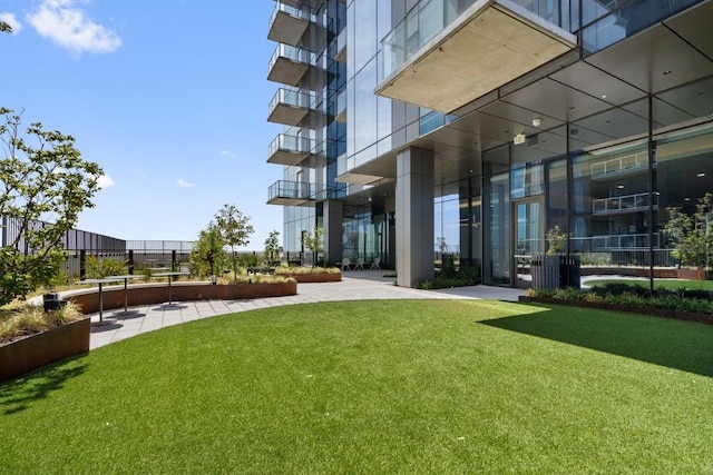44 E Ave Unit 3801, Austin, TX 78701 - view of green lawn