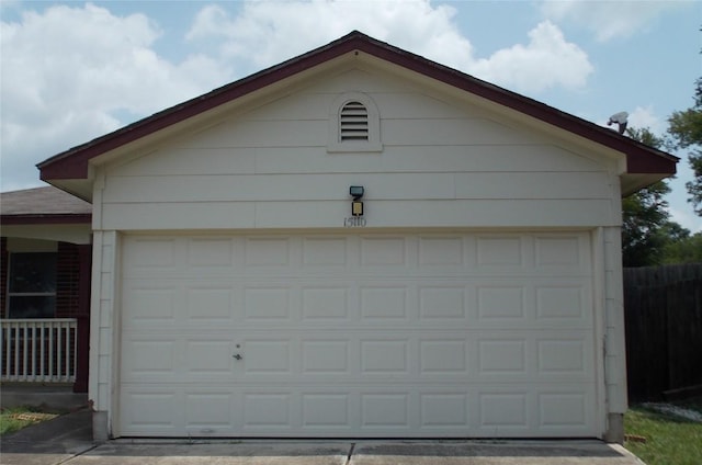 15110 Chamberlain Ct, Austin, TX 78724 - view of garage