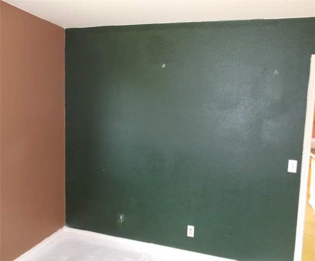 15110 Chamberlain Ct, Austin, TX 78724 - spare room with baseboards