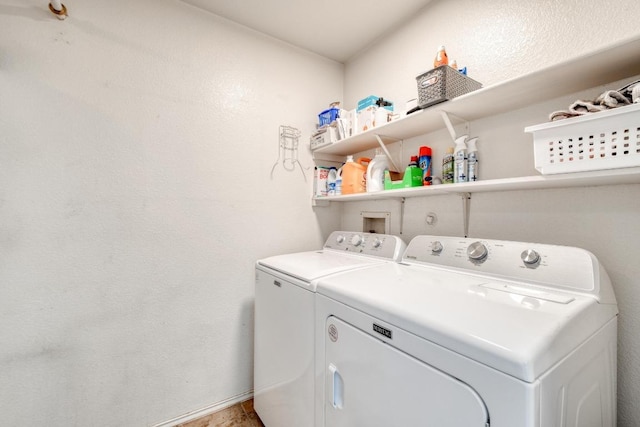 1511 Rhapsody Ridge Dr, Cedar Park, TX 78613 - laundry area featuring washing machine and dryer and baseboards
