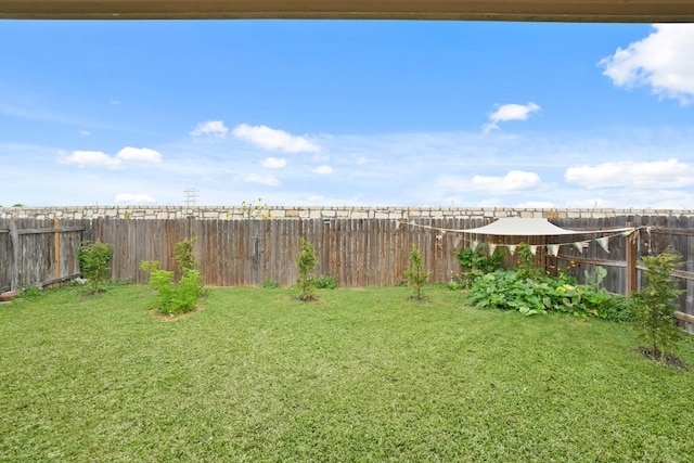11012 Short Springs Dr, Austin, TX 78754 - view of fenced backyard