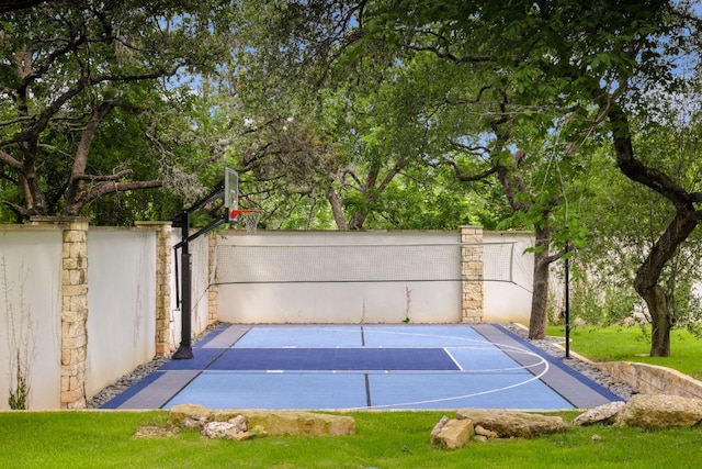 4100 Mcbrine Pl, Austin, TX 78746 - view of basketball court featuring basketball hoop