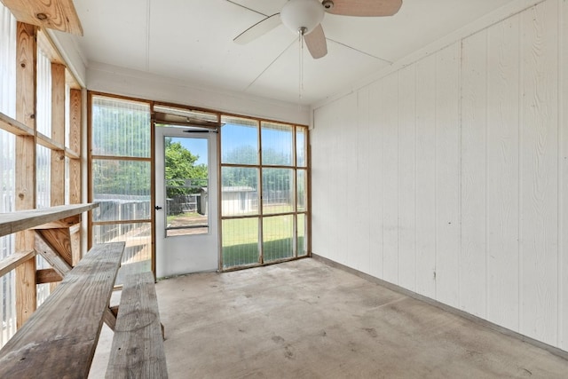 107 Chandler View Trl, Round Rock, TX 78665 - unfurnished sunroom featuring ceiling fan
