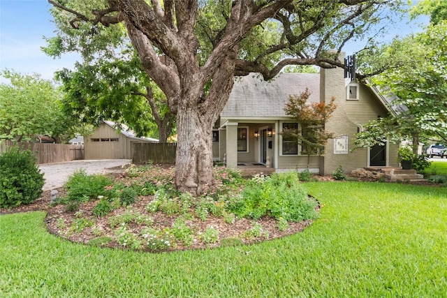 603 E Liberty Ave, Round Rock, TX 78664 - view of front of house with an outbuilding
