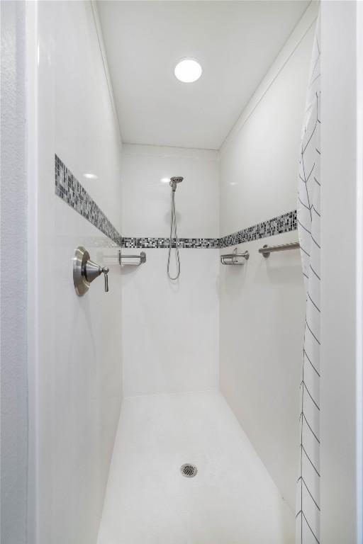 111 Kathleen Ave, La Grange, TX 78945 - photo 28