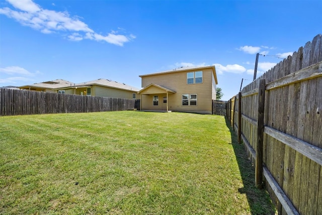 9207 Sandyford Ct, Killeen, TX 76542 - back of house with a fenced backyard