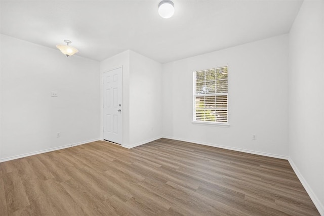 9207 Sandyford Ct, Killeen, TX 76542 - spare room featuring wood finished floors