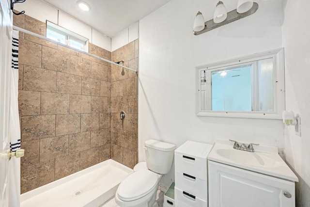 114 Crepe Myrtle Pkwy, Elgin, TX 78621 - full bathroom with vanity and tiled shower