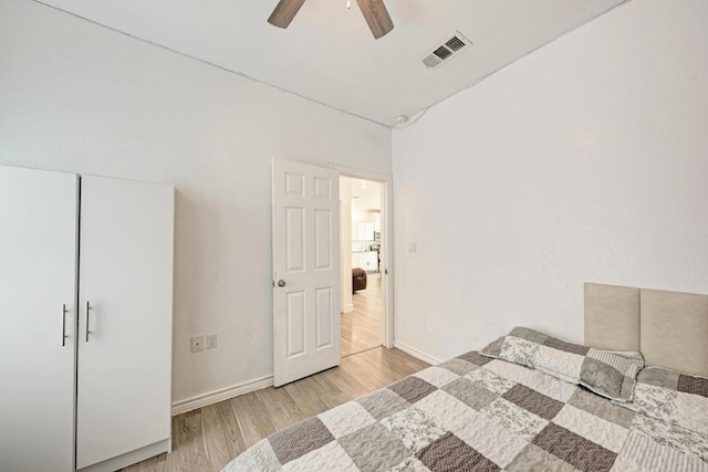 114 Crepe Myrtle Pkwy, Elgin, TX 78621 - bedroom with light wood-style flooring and a ceiling fan
