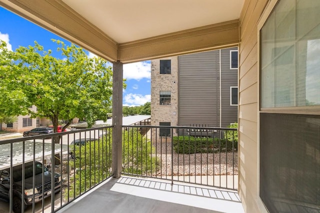 2320 Gracy Farms Ln Unit 522, Austin, TX 78758 - view of balcony