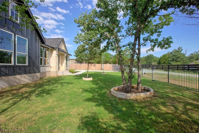 109 Creek Side Dr, Bastrop, TX 78602 - view of fenced backyard