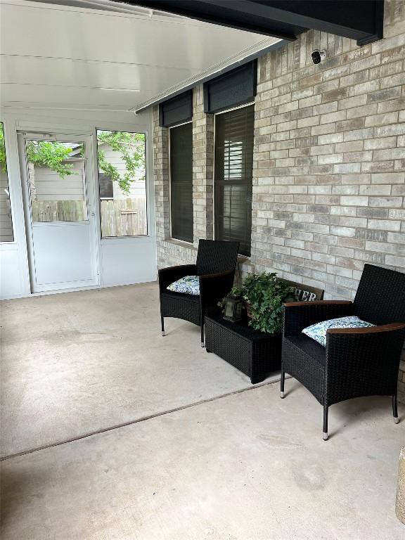 108 Bexar Forest Cv, Elgin, TX 78621 - view of patio