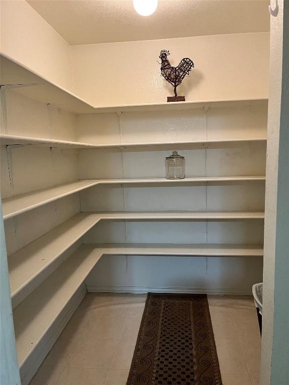 108 Bexar Forest Cv, Elgin, TX 78621 - view of storage area