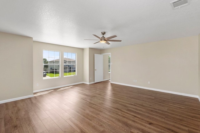 671 NW Crossing Dr, New Braunfels, TX 78130 - photo 29