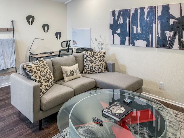 6100 Calmar Cv, Austin, TX 78721 - living area featuring wood finished floors and baseboards
