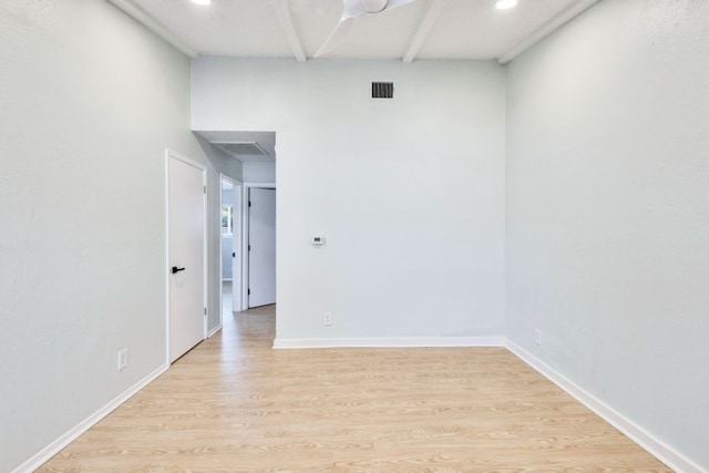 6100 Calmar Cv, Austin, TX 78721 - unfurnished room featuring light wood finished floors and recessed lighting