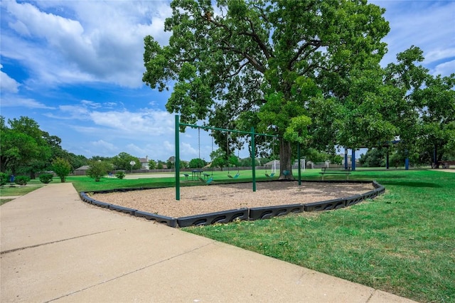 207 Presidio Dr, Leander, TX 78641 - view of home's community with a lawn