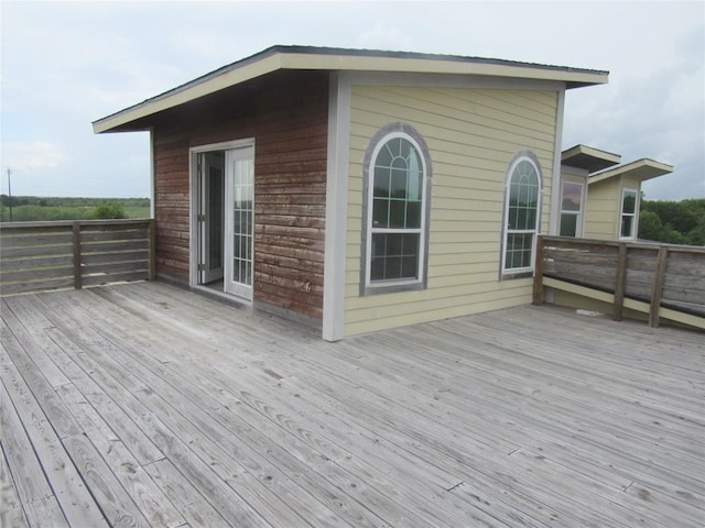 353 Littig Rd, Elgin, TX 78621 - view of wooden terrace